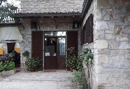 Agriturismo Giacomo Alberione-3